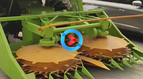 青飼料收獲機(jī)運行過程